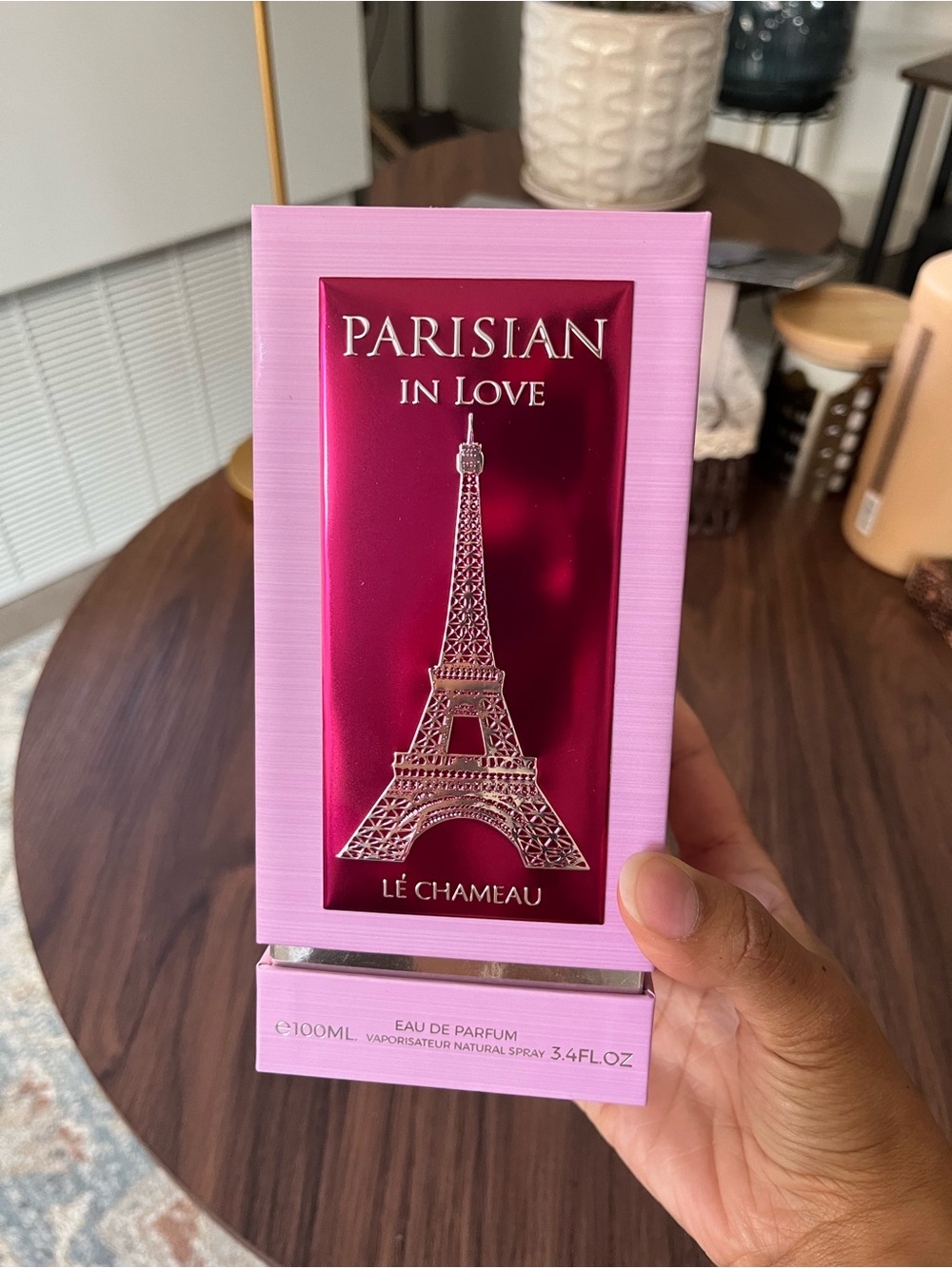 Parisian in Love by Le Chameau